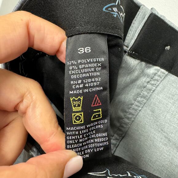 Greg Norman Mens Gray Golf Shorts Dry Fit Performance Size 36 Inseam 9" - Picture 6 of 10